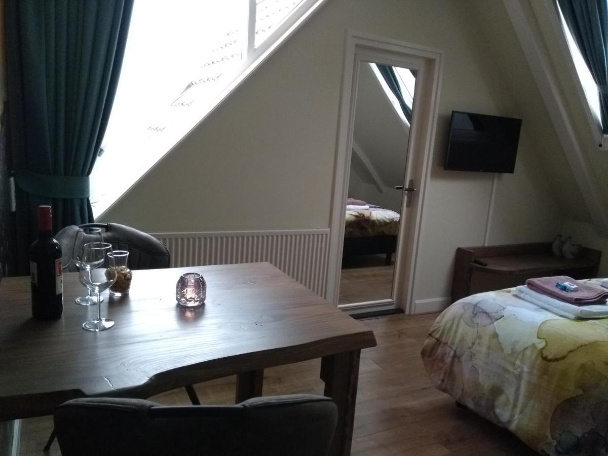 Bed & Breakfast Ons Nest Westwoud Екстер'єр фото